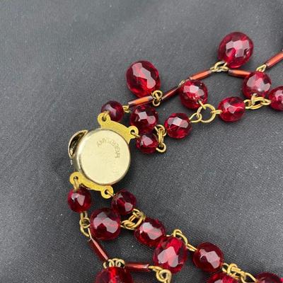 .73. Mid-Century Red Glass Necklace