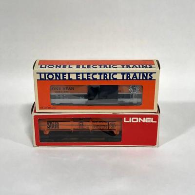 .120. Two Vintage Lionel Train Cars