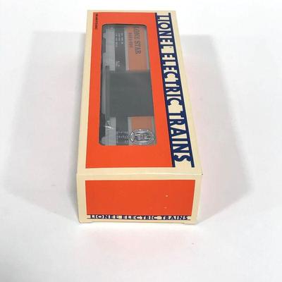 .120. Two Vintage Lionel Train Cars
