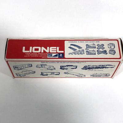 .122. Vintage Lionel Train Cars, Coors