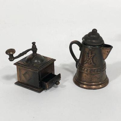 .151. Set of 11 Die-Cast Miniatures