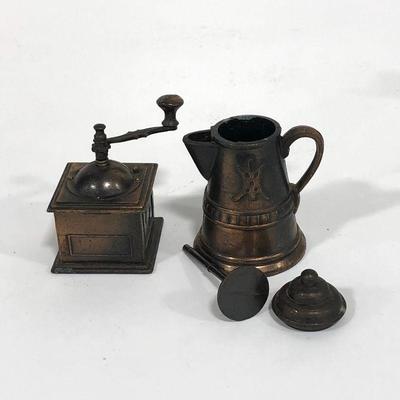 .151. Set of 11 Die-Cast Miniatures