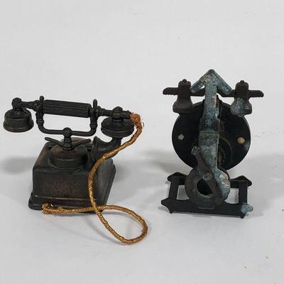 .153. Lot of Five Die-Cast Miniatures