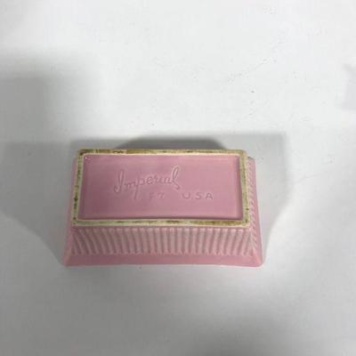 .154. Seven Pink Pottery Pieces