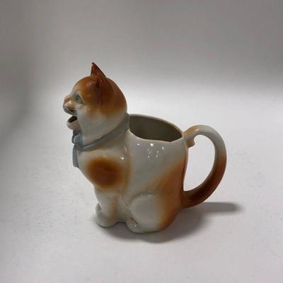 .156. Victorian era Cat Pitcher