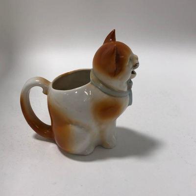 .156. Victorian era Cat Pitcher
