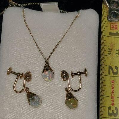 14K Mecklace and Earrings 