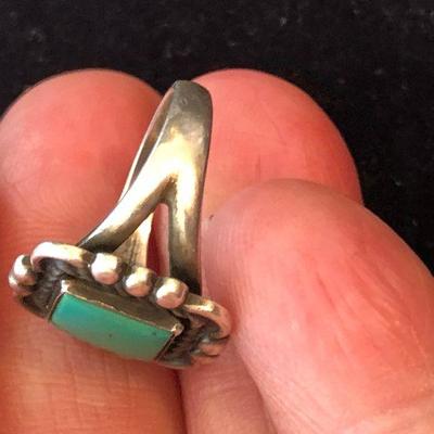 J21:  Vintage Turquoise and Sterling Silver Ring