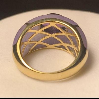 J52: 14k gold Amethyst Ring