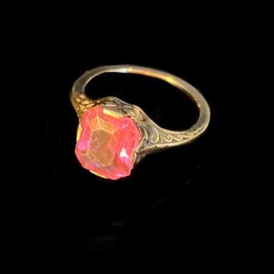 J53:  10k Gold  Vintage Ruby Ring