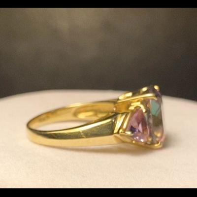 J55:  10k gold Tourmaline Ring size 6.5