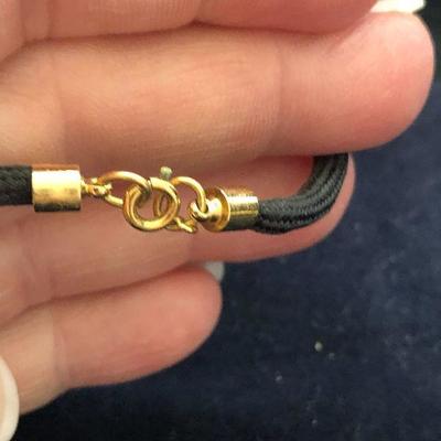 J72: Necklace and Bracelet