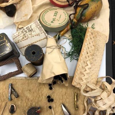 Mixed Lot of Antique Vintage Sewing Collectibles with Basket
