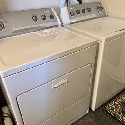 #95    WHIRLPOOL WASHER & GAS DRYER