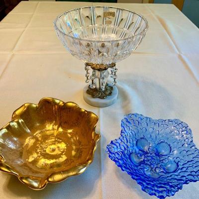 #121    VINTAGE LEAD CRYSTAL COMPOTE & 2 DECORATIVE DISHES