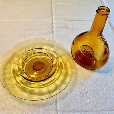 #135   VINTAGE AMBER GLASS