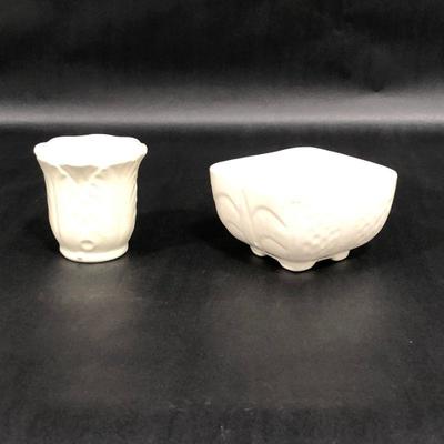 .161. Six Creme/Ivory Planters