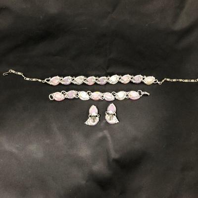 .166. Lisner Purple Thermoset Set