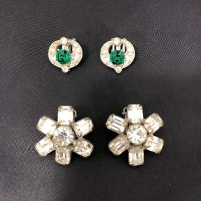 .171. Marked Vintage Earrings