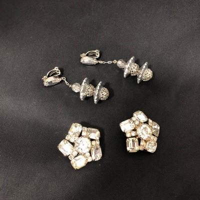 .171. Marked Vintage Earrings