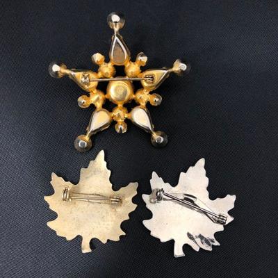 .172. Massive Unmarked Brooch Lot