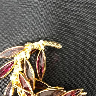 .172. Massive Unmarked Brooch Lot