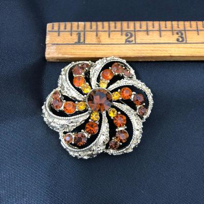 .172. Massive Unmarked Brooch Lot