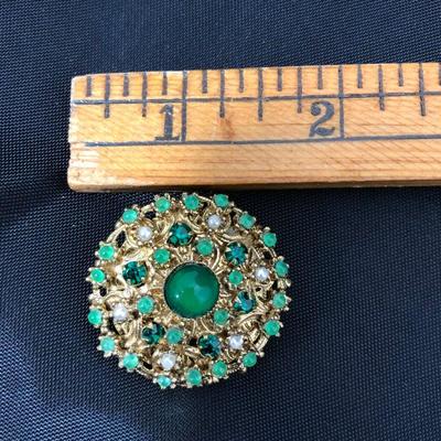 .172. Massive Unmarked Brooch Lot