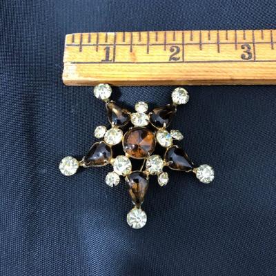 .172. Massive Unmarked Brooch Lot