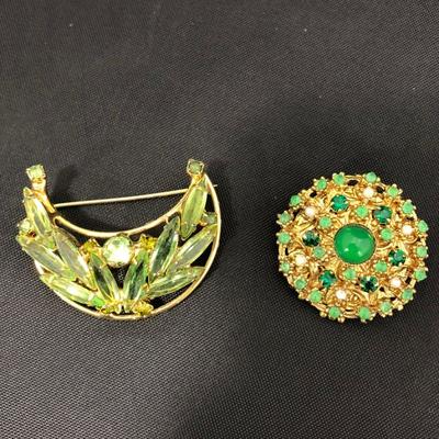 .172. Massive Unmarked Brooch Lot