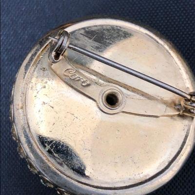 .173. One Dozen Mostly Marked Brooches