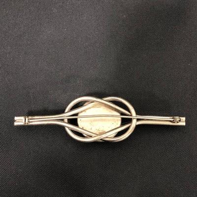 .175. Equestrian Essex Glass