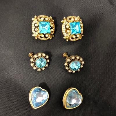 .176. Blue Clip Earrings