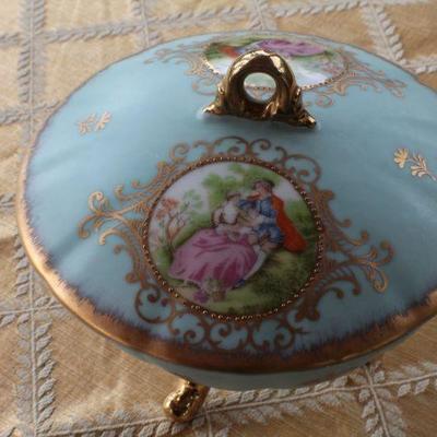 Lot #1: Vintage Hand Painted Ceramic 3-Leg Dish w/ Lid