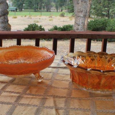 Lot #6: Pair of Vintage Carnival Glass Dishes