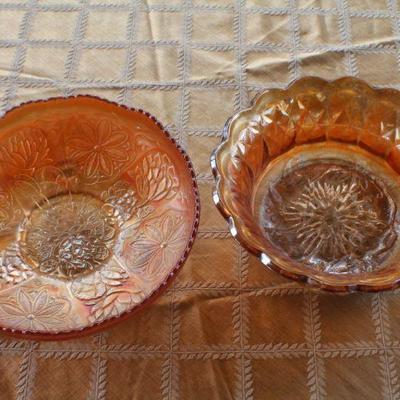 Lot #6: Pair of Vintage Carnival Glass Dishes