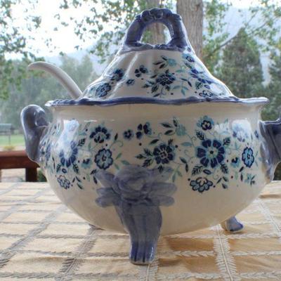 Lot #9: Vintage Ceramic Serving Dish w/ Slotted Lid and Spoon