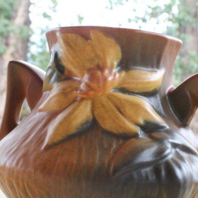 Lot #11: Vintage ROSEVILLEâ„¢ 188-6" Pottery Vase Hand Painted