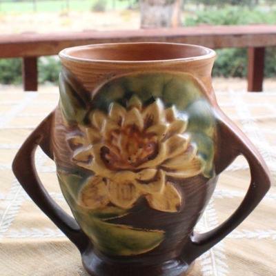 Lot #14: Vintage ROSEVILLEâ„¢ Pottery Vase For 71-4"