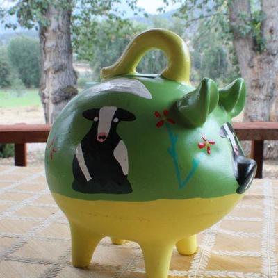 Lot #25: Vintage 1970's Hand Painted Piggy Bank MEXICO Collectible