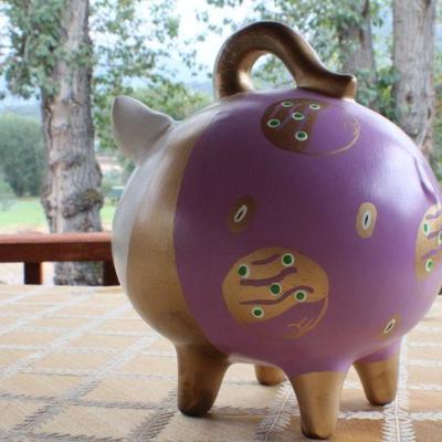 Lot #26: Vintage 1970's Hand Painted Piggy Bank MEXICO Collectible