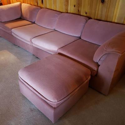 Lot 40: Mid Century Couch