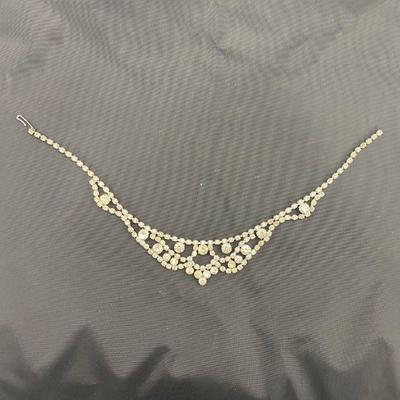 .189. Five Vintage Rhinestone Necklaces