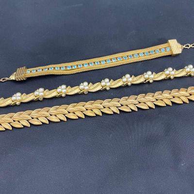 .190. Marked and Unmarked Gold Tone Necklaces