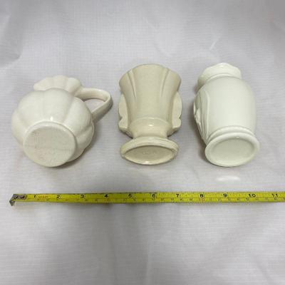 .188.  Mixed Lot of Pottery