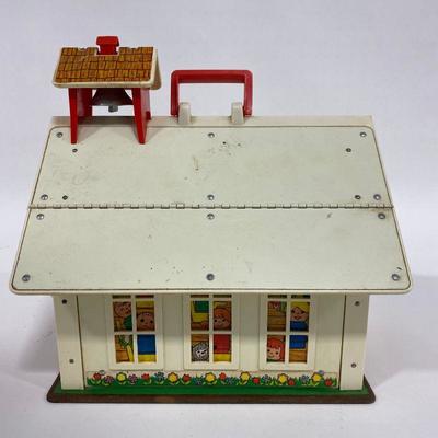 .199. Fisher Price Play Family School
