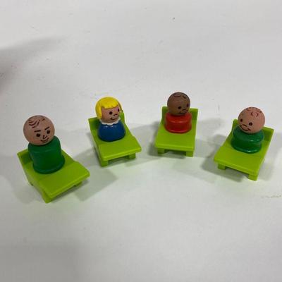 .199. Fisher Price Play Family School