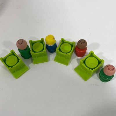 .199. Fisher Price Play Family School