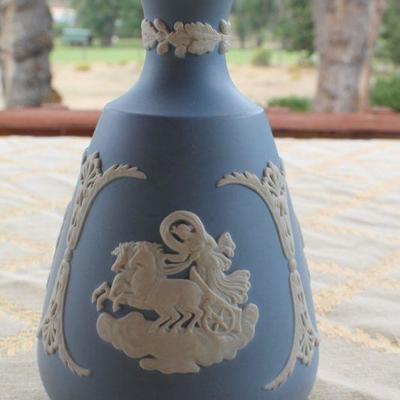 Lot #44: Pair of WEDGEWOODâ„¢ Creations