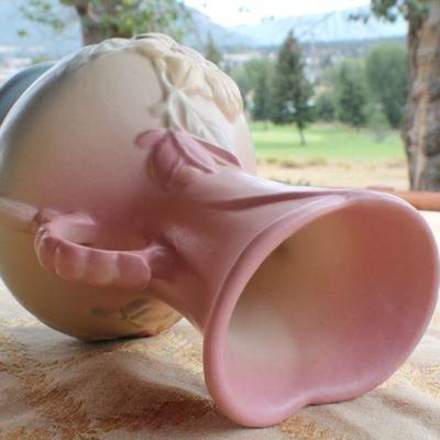 Lot #47: Pair of Mid Century Modern Pink and Blue HULL ART POTTERYâ„¢ Hand Painted Creations